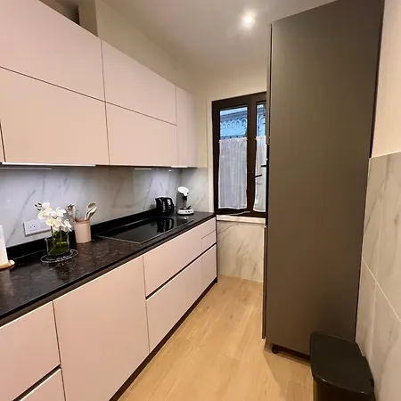 Entier Dans Maison Individuelle -2 - 2 A 4 Personnes - A 200 Metres De Monaco - 4 Minutes Du Casino Et De La Gare