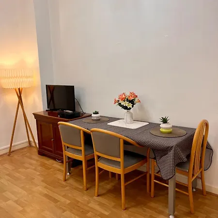 Apartment Entier Dans Maison Individuelle -2 - 2 A 4 Personnes - A 200 Metres De Monaco - 4 Minutes Du Casino Et De La Gare Beausoleil